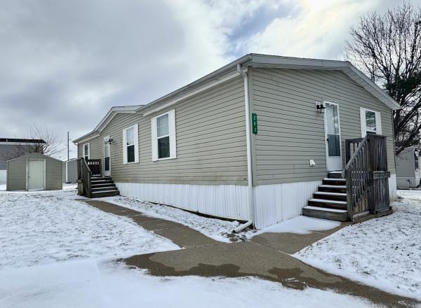 2013 Clayton Mobile Home For Rent