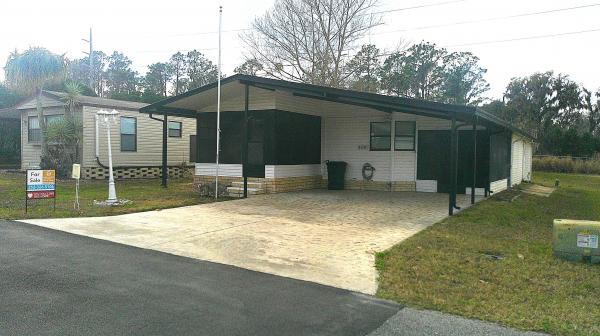 Photo 1 of 2 of home located at 7119 Harbor View Drive Lot 35 Leesburg, FL 34788