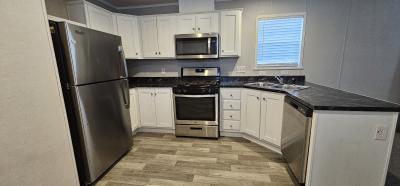 Mobile Home at 154 Birch Ct. Belleville, MI 48111