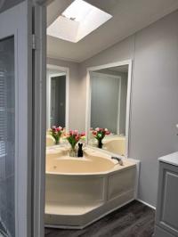 1999 Skyline Manufactured Home