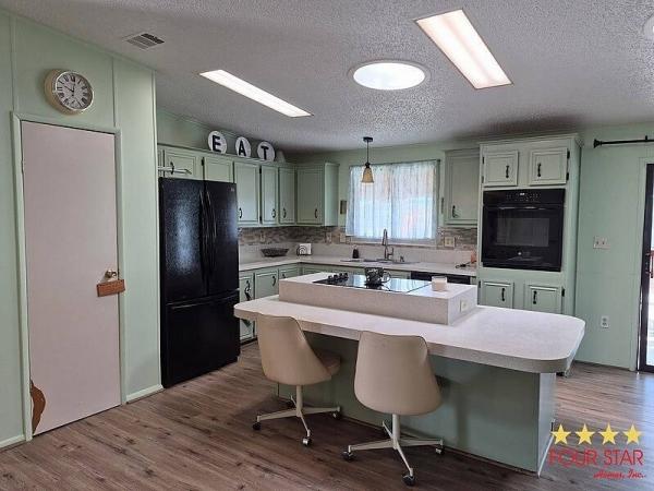 1990 PALM   Home
