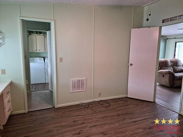 1990 PALM   Home
