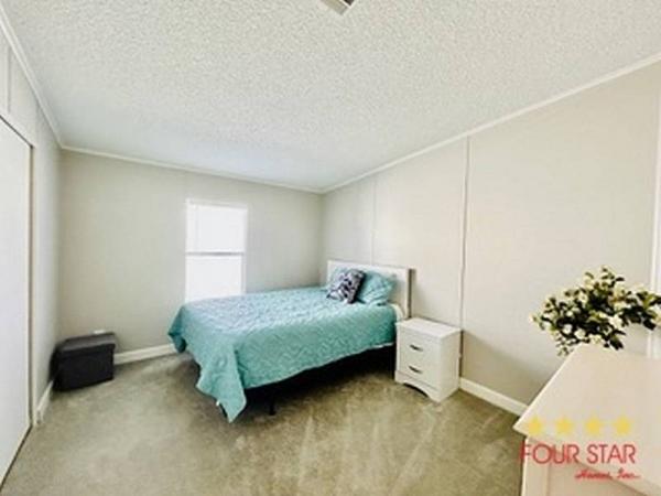 1990 GLEN  Home