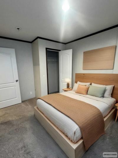 Photo 3 of 18 of home located at 301 Mantle Ave #2524H Jackson, MI 49202