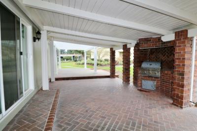 Photo 5 of 51 of home located at 12707 Lake Forest Way Unit#135 La Mirada, CA 90638