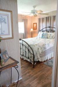 1975 Manufactured Home