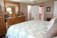 1975 Manufactured Home