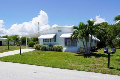 Photo 2 of 21 of home located at 193 NE Emerald Drive Jensen Beach, FL 34957