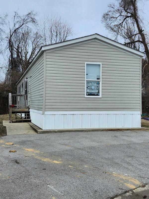 2019 Champion  KSN103 Mobile Home