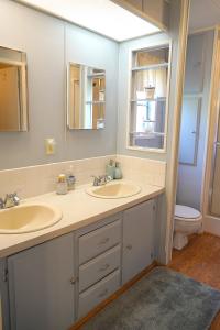 1979 Manufactured Home