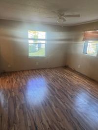 1979 GLEN Manufactured Home