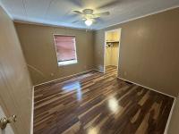 1979 GLEN Manufactured Home