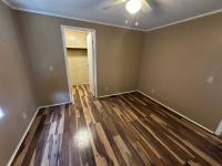 1979 GLEN Manufactured Home