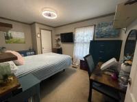 2021 Clayton 52FPC16763AH21 Manufactured Home