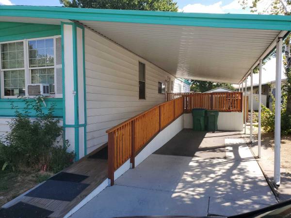 1978 GOLDEN WEST KEY BISCAYNE Manufactured Home