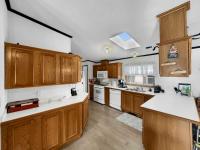 2004 Skyline Hampshire E215-CTE Manufactured Home