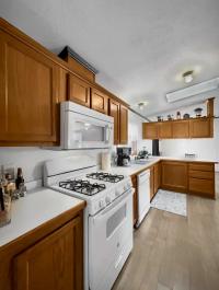 2004 Skyline Hampshire E215-CTE Manufactured Home