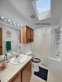 2004 Skyline Hampshire E215-CTE Manufactured Home