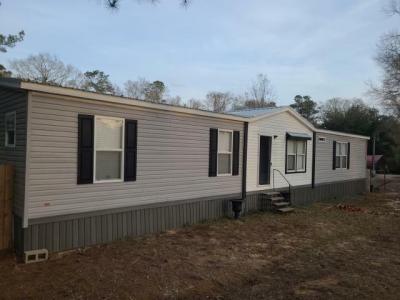 Mobile Home at 18A Gould Rd Carriere, MS 39426