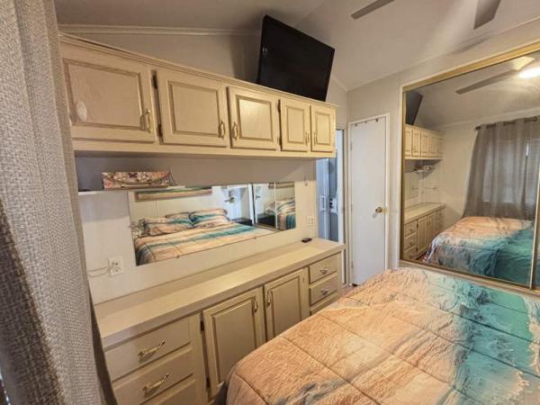 1997 Fleetwood Manufactured Home