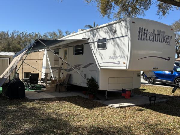 1996 CHAM TV Mobile Home