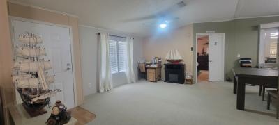 Photo 4 of 18 of home located at 7816 Gun Cay Avenue Orlando, FL 32822