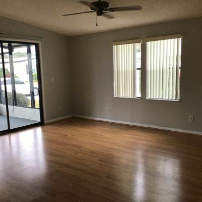 Photo 4 of 15 of home located at 1245 La Flosita Dr. Port Orange, FL 32129