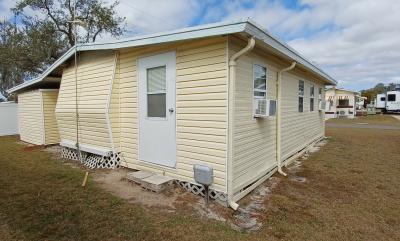 Photo 4 of 14 of home located at 37506 Bingo Blvd Zephyrhills, FL 33541