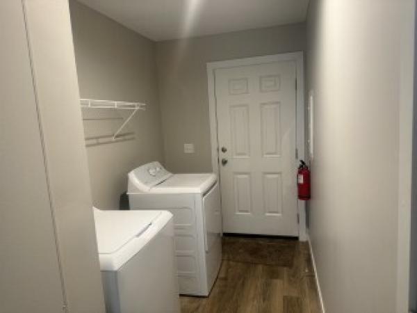 2023 Clayton 81SUN28523A Mobile Home