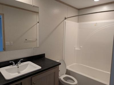 Photo 5 of 9 of home located at 4117 Riverview Circle Mount Clemens, MI 48043