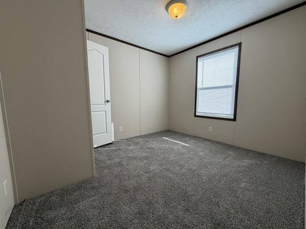 2015 Clayton NA Mobile Home