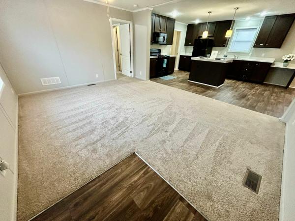 2019 Clayton Homes Inc Mobile Home For Sale