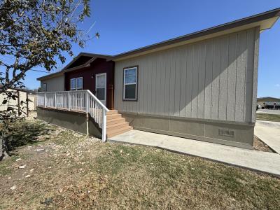 Photo 2 of 15 of home located at 7460 Kitty Hawk Rd. Site 415 Converse, TX 78109