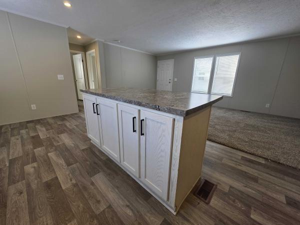 2021 Champion - Topeka Mobile Home