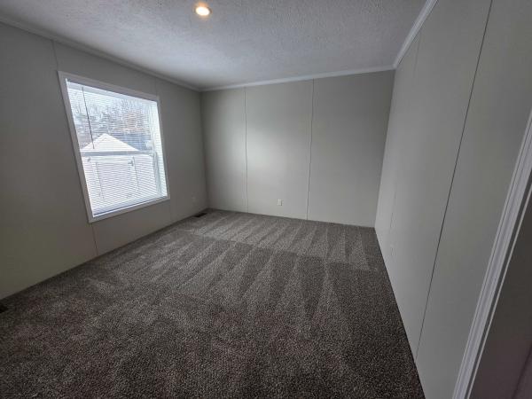 2021 Champion - Topeka Mobile Home