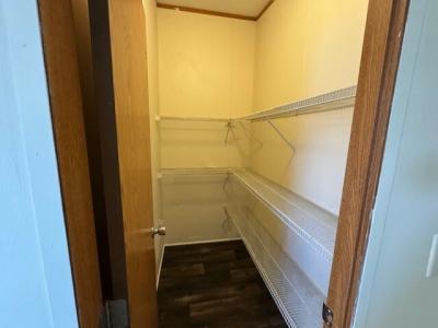 Photo 5 of 6 of home located at 28690 Parkview Flat Rock, MI 48134