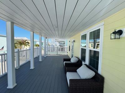 Photo 3 of 25 of home located at 417 E Intercoastal Dr Jensen Beach, FL 34957