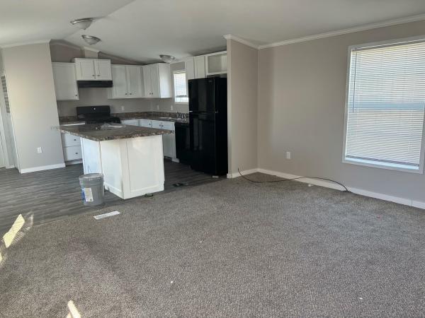 Photo 1 of 2 of home located at 28180 Oregon Rd #670 Perrysburg, OH 43551