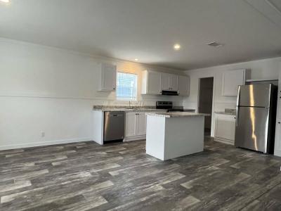 Photo 3 of 16 of home located at 443 Dawn Street Lakeland, FL 33815