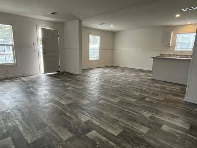 Photo 5 of 16 of home located at 443 Dawn Street Lakeland, FL 33815