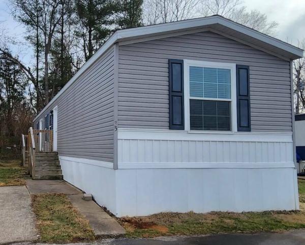 Photo 1 of 2 of home located at 315 W Gordon Pike, #35 Bloomington, IN 47403