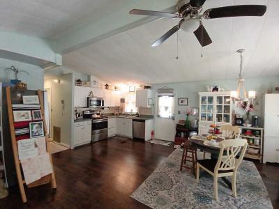 Photo 2 of 8 of home located at 7000 20th St., Lot 944 Okeechobee, FL 32966