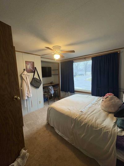 Photo 4 of 6 of home located at 3324 Sherwood Rd Bay City, MI 48706