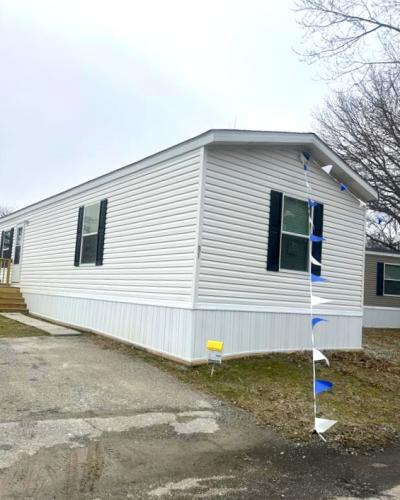 Mobile Home at 2780 Lindale-Mt Holly Rd., #73 Amelia, OH 45102