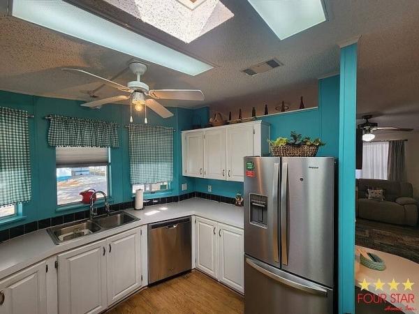 1995 Fleetwood  Home