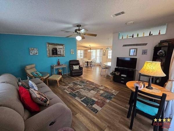 1995 Fleetwood  Home