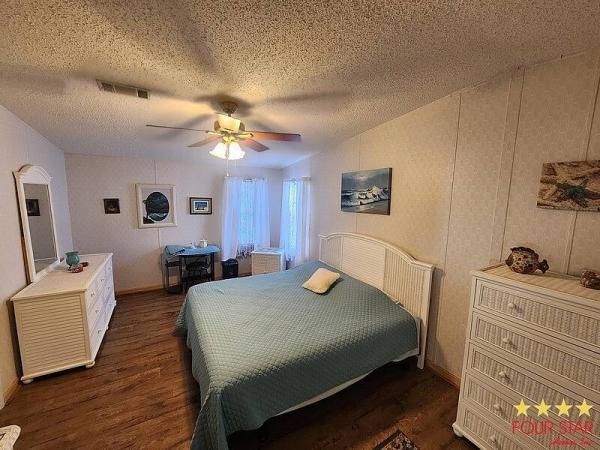 1995 Fleetwood  Home