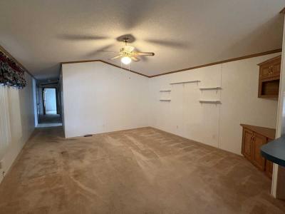 Photo 4 of 7 of home located at 2850 Westwood Dr Bay City, MI 48706