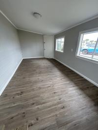 1984 Skyline Hampshire Mobile Home