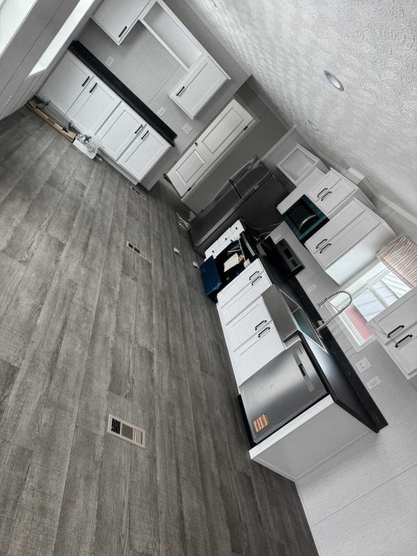 2026 Commodore Mobile Home For Sale